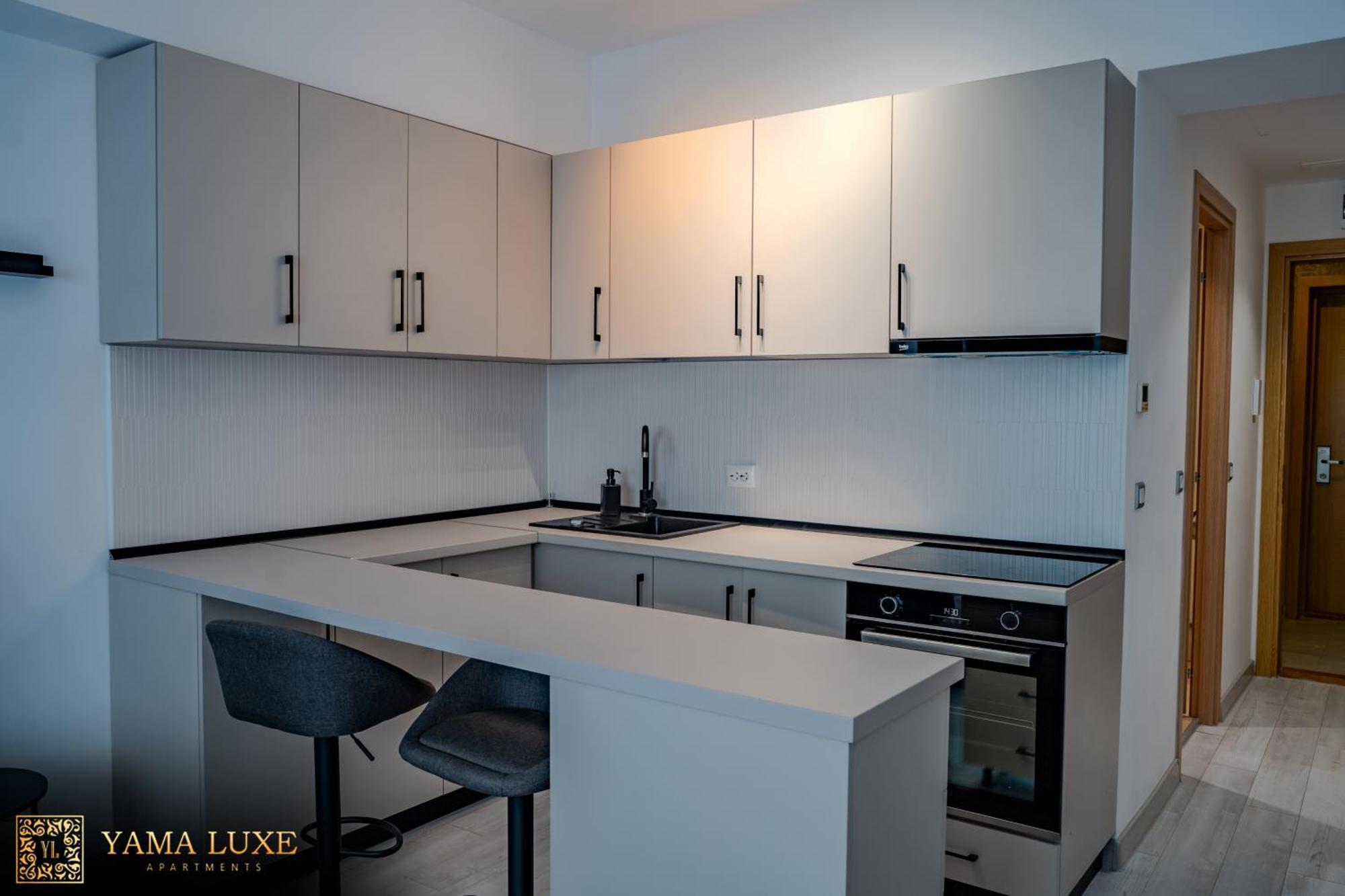 Yamaluxe Apartments - Bucuresti Luaran gambar